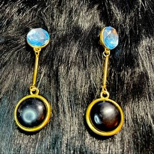 Vintage 50s/60s style clip on earrings